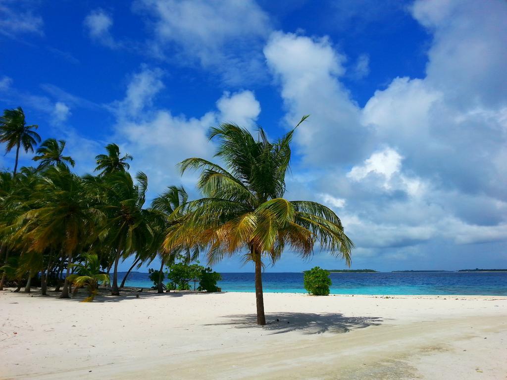 Lvis Blancura Hotel Dharavandhoo Exterior photo