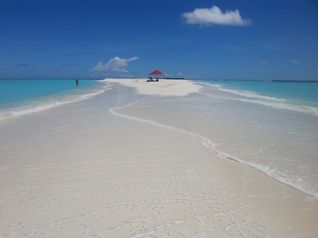 Lvis Blancura Hotel Dharavandhoo Exterior photo