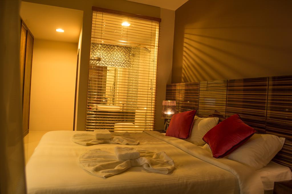 Lvis Blancura Hotel Dharavandhoo Exterior photo