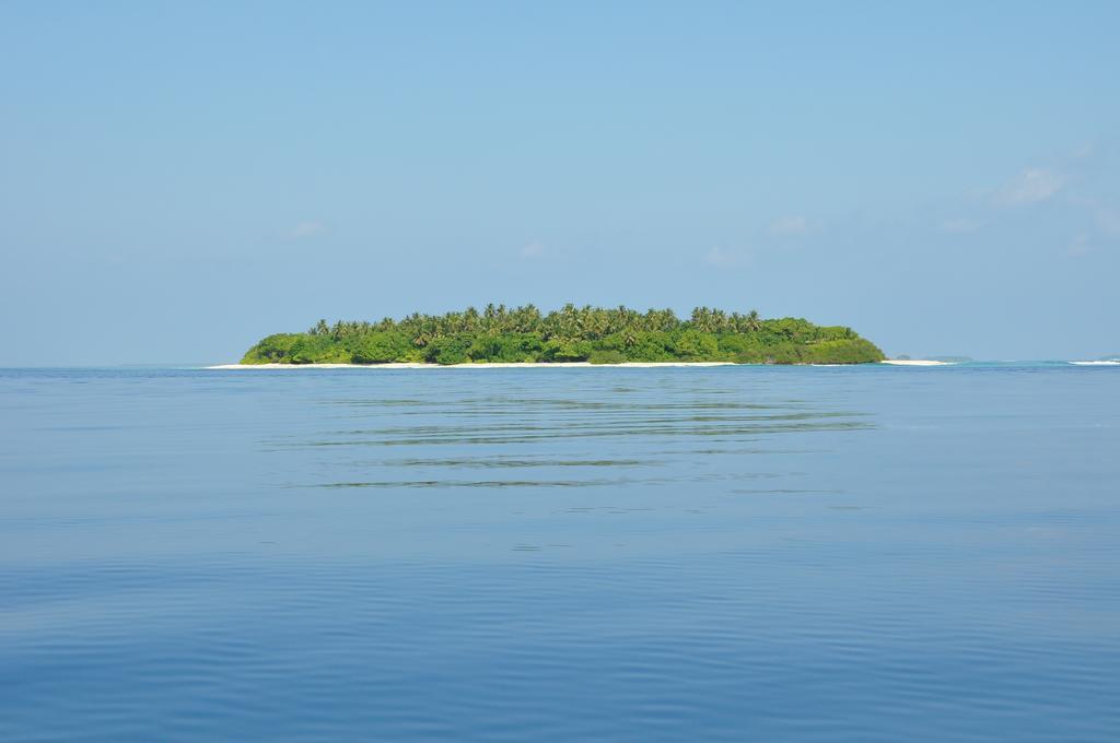 Lvis Blancura Hotel Dharavandhoo Exterior photo
