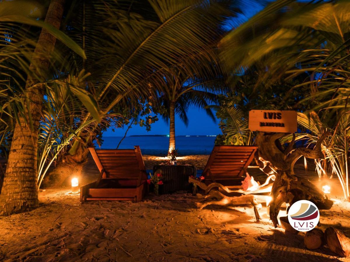 Lvis Blancura Hotel Dharavandhoo Exterior photo